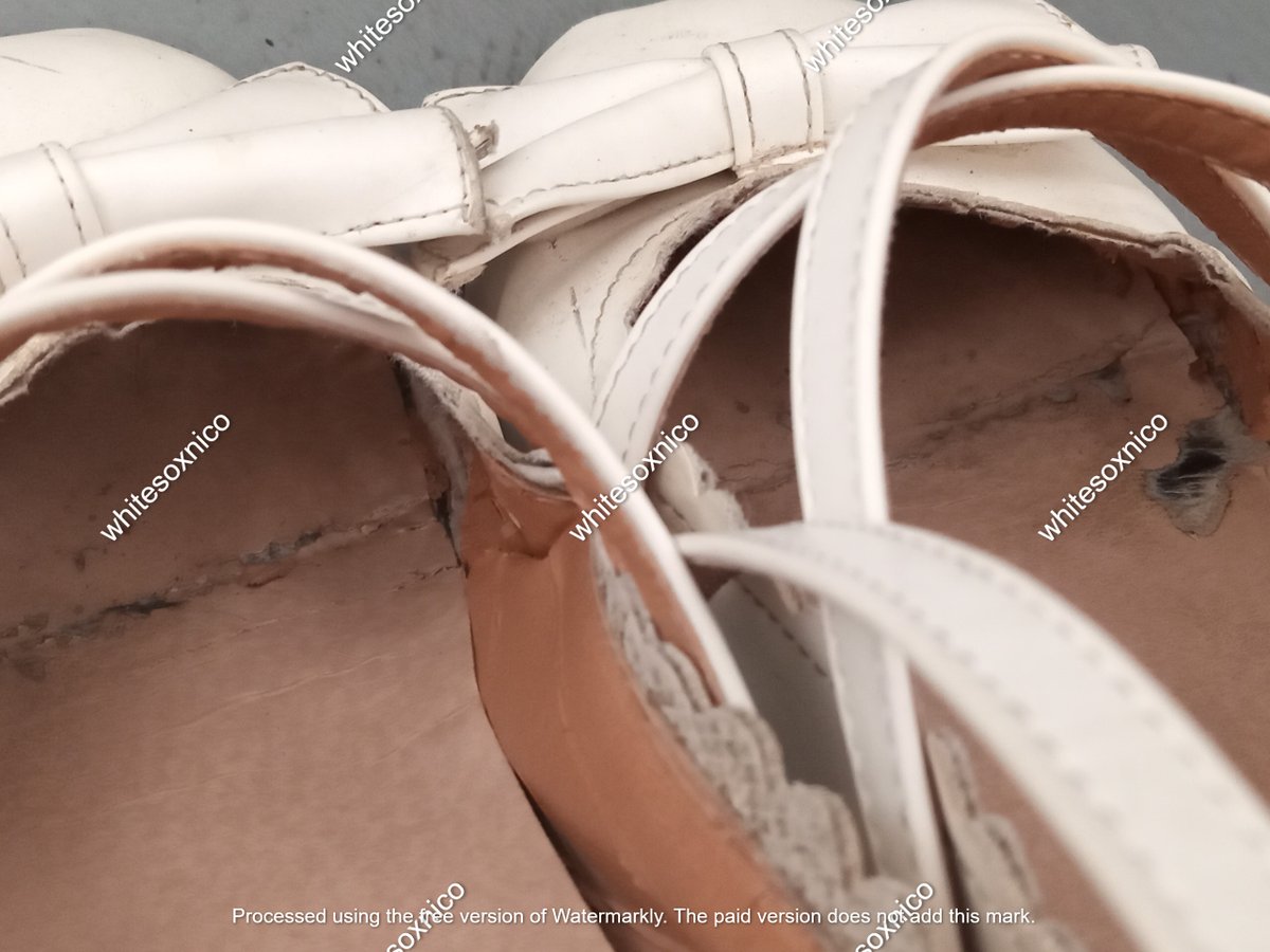 (☉__☉”) 有没有网友想把我的洛鞋拿走？Anyone interested to take away this lolita shoes from me?