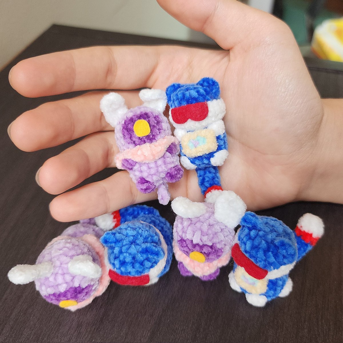 chocolatoda1st's tweet photo. I've been working on my catwave and shockbunny crochets they're so smol 🥹💙💜
#soundwave #shockwave https://t.co/wk3y7C3RgS