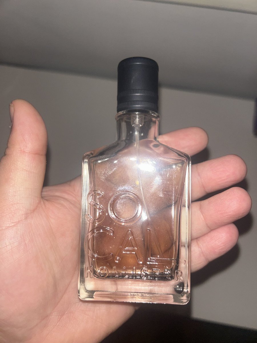 shaysroom's tweet photo. @HollisterCo why would you stop selling Socal Cologne? :( https://t.co/J72BetucY4
