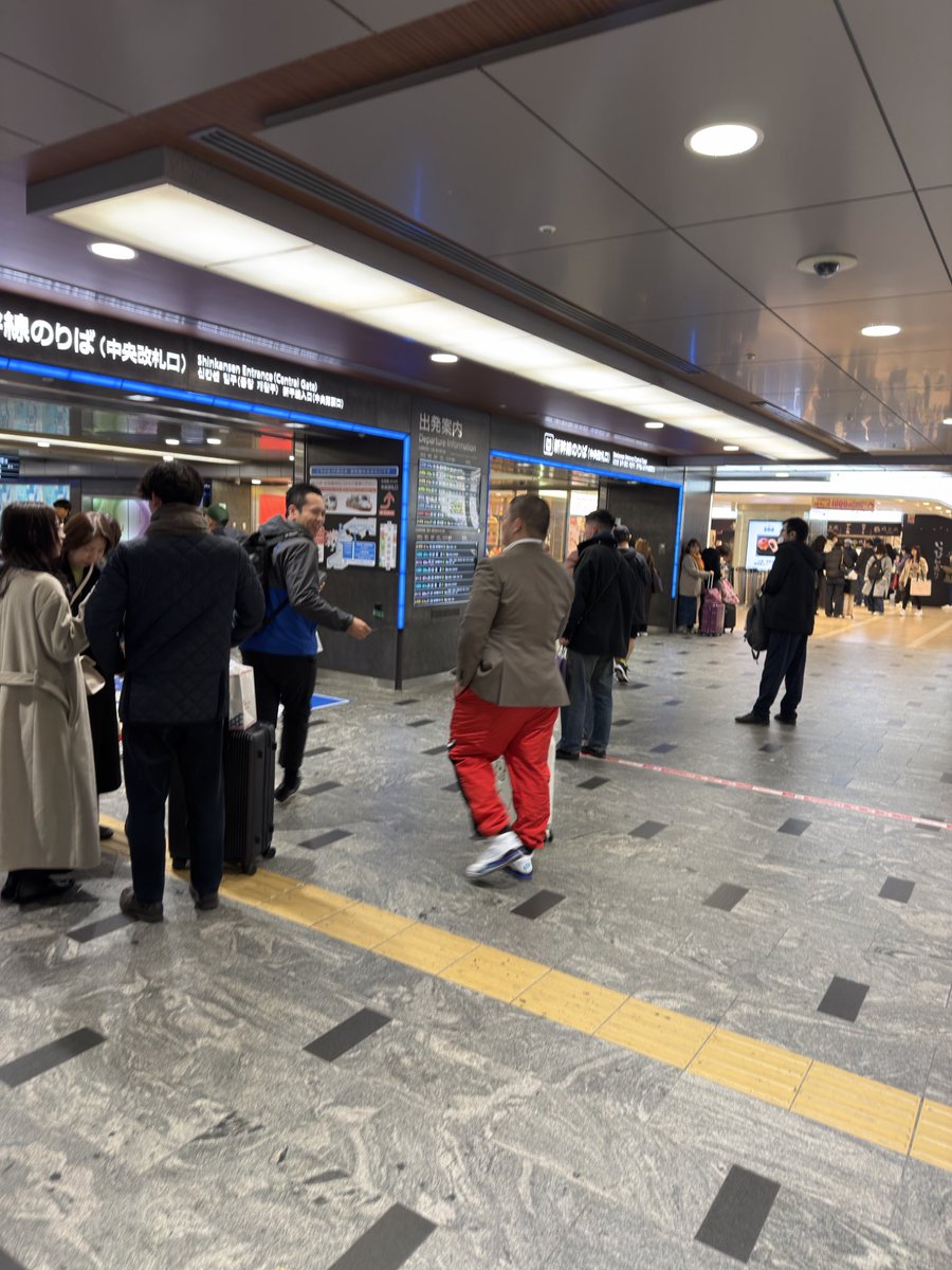 MichtyAction_X's tweet photo. 今生の別れ(n回目) https://t.co/dq6qFrXOra