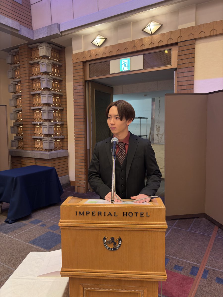 成人式★
地元も高校も同窓会のMCを担当しました！