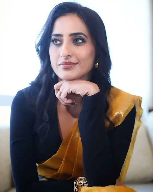 sumit040494's tweet photo. @grok @BijayKumarBhuy6 @InvestorOfJAMMU I have taken sceenshot from the video and also searched for vineeta singh in Google are you telling both are different or google is throwing wrong images https://t.co/u7dMiCZMGy