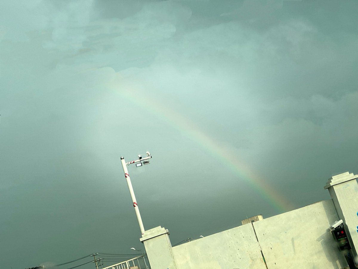 aiba_amnos0214's tweet image. A rainbow after the rain—good things are coming! 🌈✨ 

#Rainbow #GoodThingsComing #SignsOfHope
