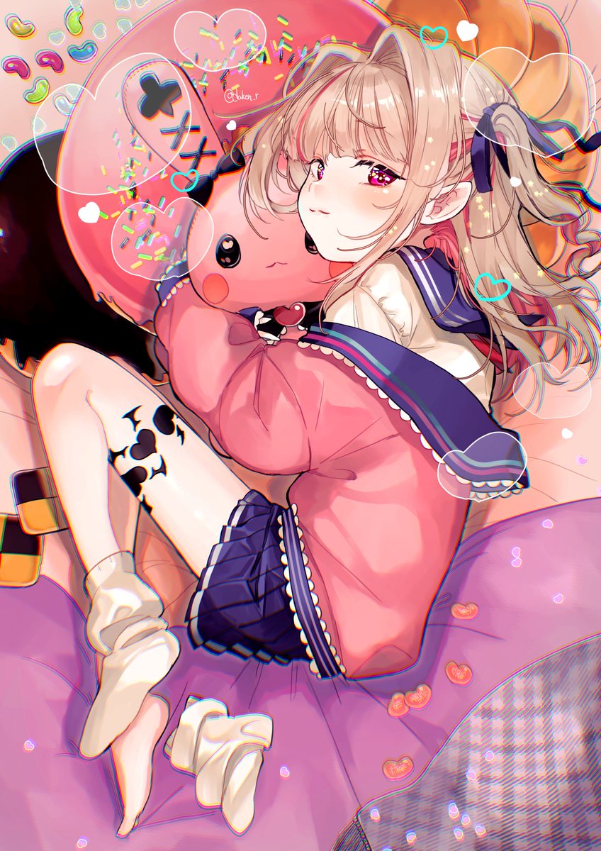 #三連休はフォロワーが増えるらしい #絵描きさんと繫がりたい
最近は🌈の女の子やらろふまおやら描いてます 