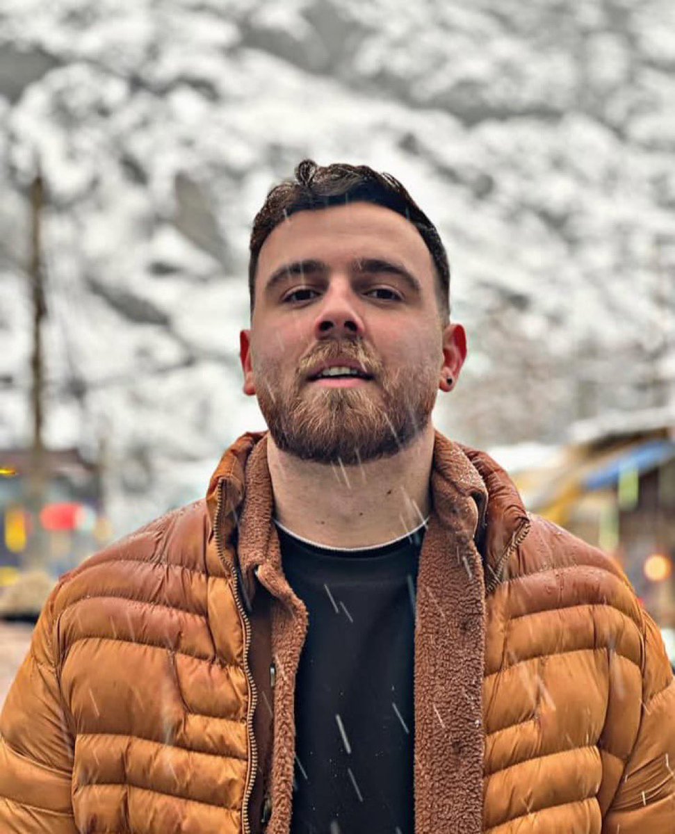 Apart from murdering anti-regime protesters by shooting them in the streets, the Islamic regime will now start hanging them.

Erfan Soltani will be the first one. He was arrested in Karaj on Jan. 9 &amp; will hang on Jan. 14

He wasn’t given due process, a lawyer or chance of appeal