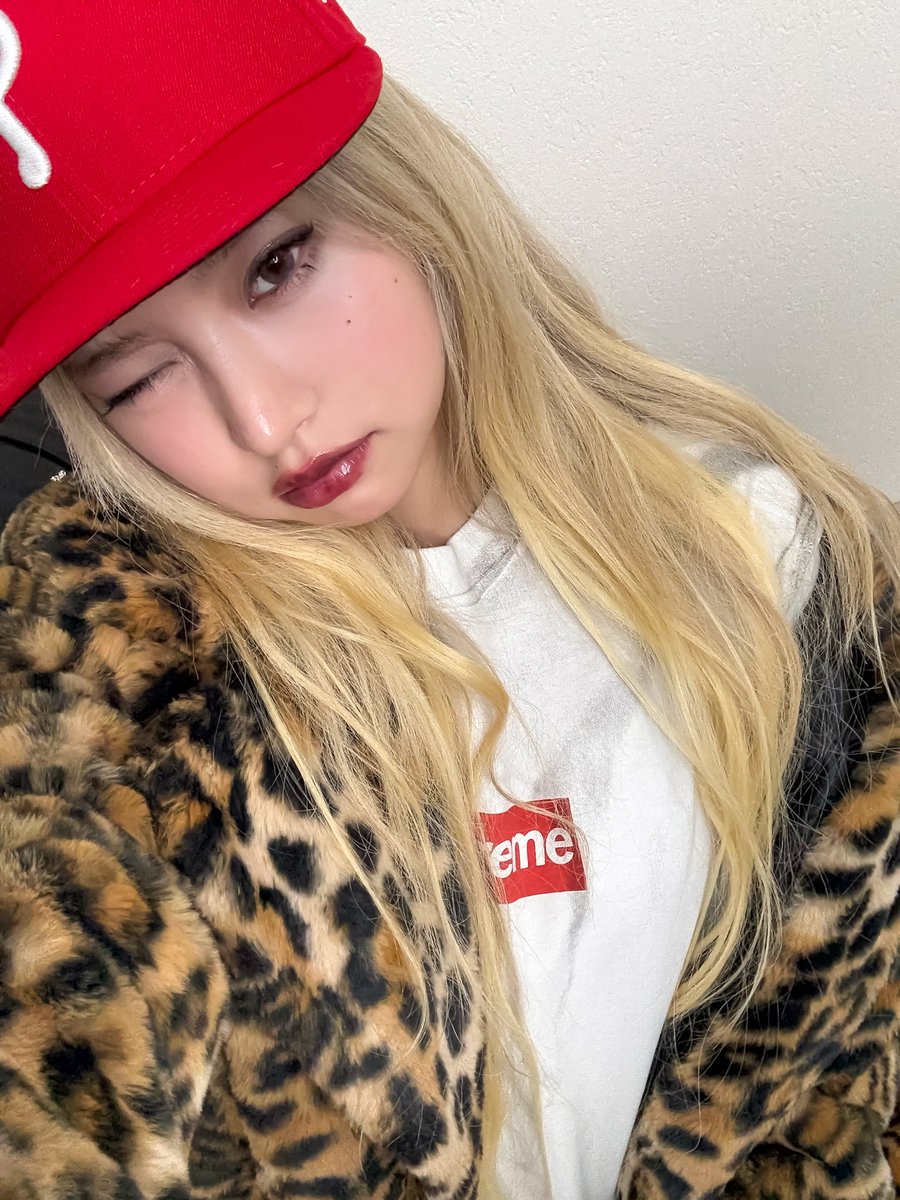 오늘은 하음언니라구 불러죠~(*˘▿˘✽)💋♥️

#KiiiKiii #키키 #HAUM #하음