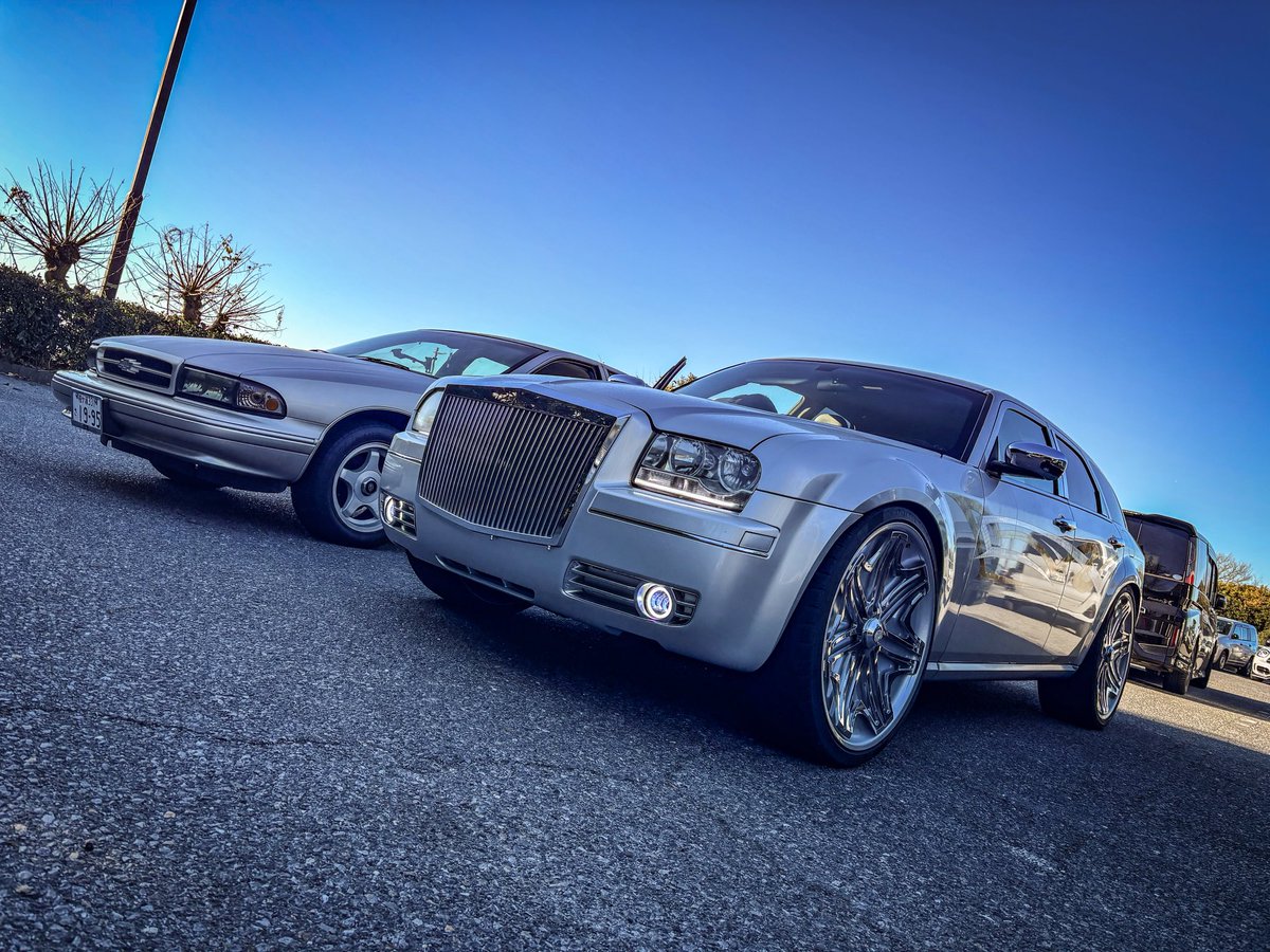 Mash_95SS's tweet image. 今日はイカれたダッジマグナムと遊んだ😎

#chevy #dodge