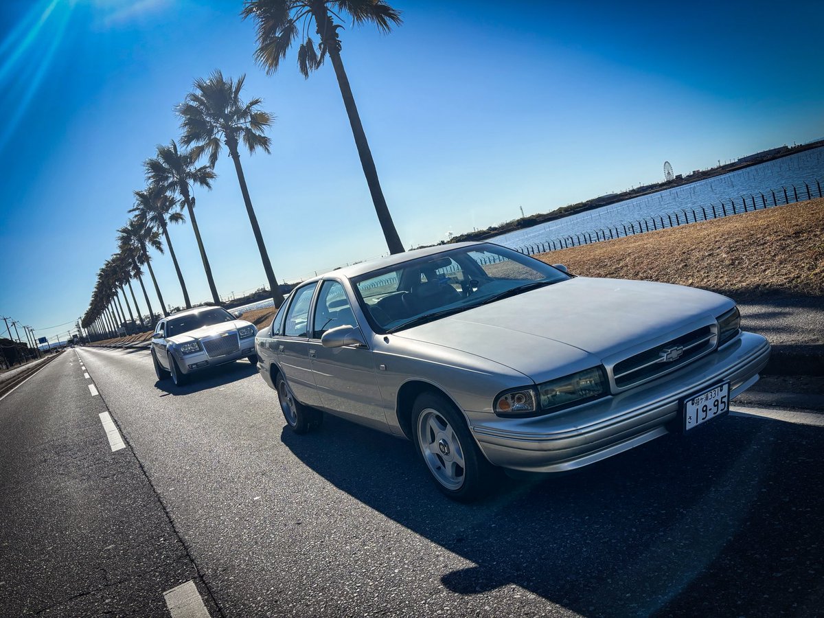 Mash_95SS's tweet image. 今日はイカれたダッジマグナムと遊んだ😎

#chevy #dodge