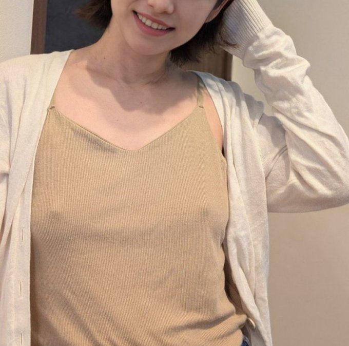 tomoko522251's tweet photo. AAAでも需要ってある？

ある人いたら💗で教えてください。 https://t.co/UJ9F91W6jO