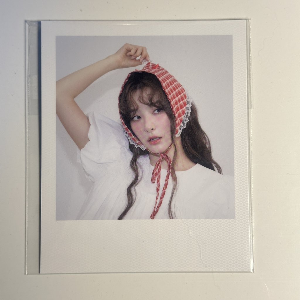 813sfile's tweet photo. ㅡ wts lfb ina red velvet rv seasons greetings 2026 sg26 random polaroid pola seulgi

✅️ packing + adm shpe
✅️ ready ina
✅️ can ship ww (paypal)

shpe : https://t.co/SdXX2ap7ad

wts wtb https://t.co/zkXsYRkGfy