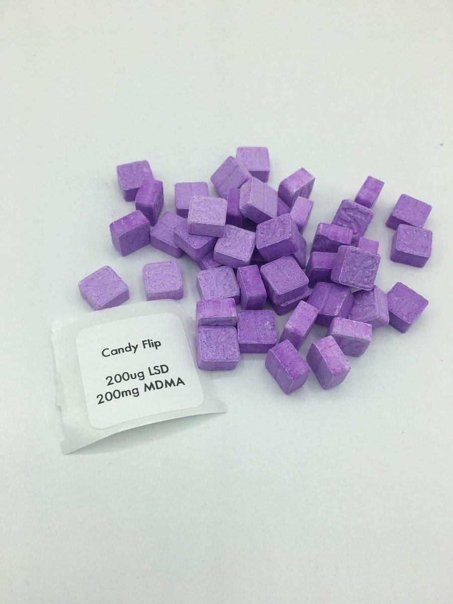 Rlovedirection's tweet image. Candy Flips