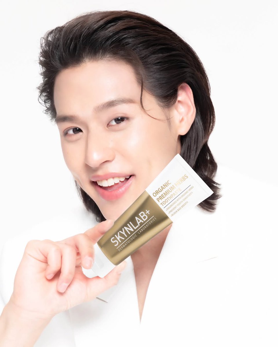 BesideBillkin's tweet image. [ Repost ] : 12.01.2026
IG : bbillkin

ทุกคนครับ ผมกับพี่พีอยากชวนทุกคนมาเจอกันใน กิจกรรมสุดพิเศษ 💚
SKYNLAB × BEAUTRIUM "Radiant Smile Live with Billkin &amp;amp; PP" ✨

ลุ้นเป็นผู้โชคดี 50 คน ได้เข้าร่วมชมไลฟ์ เล่นเกม และรับของรางวัล

วันที่ 6 ก.พ. 2569
ร่วมกิจกรรมได้ตั้งแต่ 20 ธ.ค.…