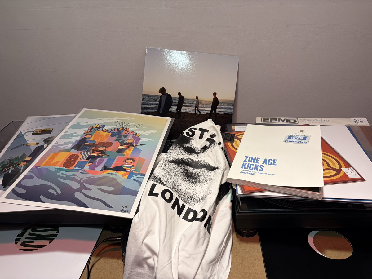 simone clark tweet media