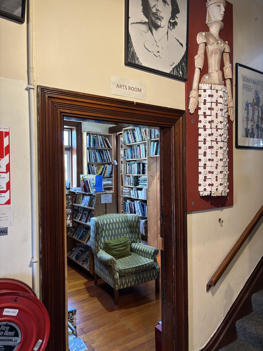 markfaction's tweet image. My favourite second hand book store in Auckland… hardtofind.co.nz/about

#secondhandbooks #secondhandbookstore