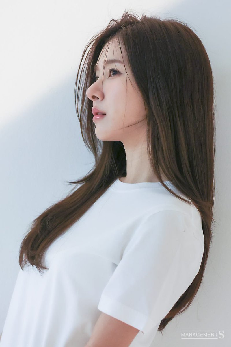 socun89_'s tweet photo. 새 프로필 비하인드 컷
Behind the cut for new profile 🤍 *2
#KimSoEun #김소은 #金素恩 #ManagementS #매니지먼트에스 #매니지먼트S https://t.co/zrC6qY74rY