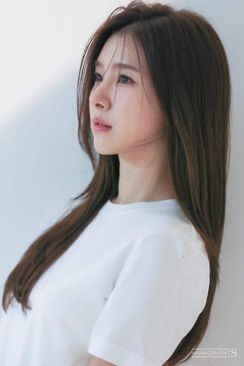 socun89_'s tweet photo. 새 프로필 비하인드 컷
Behind the cut for new profile 🤍 *2
#KimSoEun #김소은 #金素恩 #ManagementS #매니지먼트에스 #매니지먼트S https://t.co/zrC6qY74rY