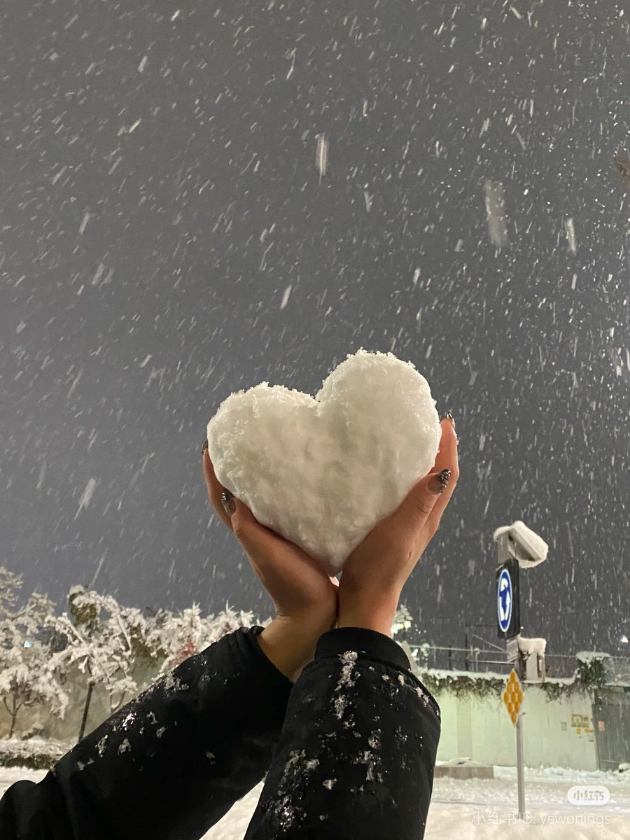 heart_jpg's tweet image. heart snow