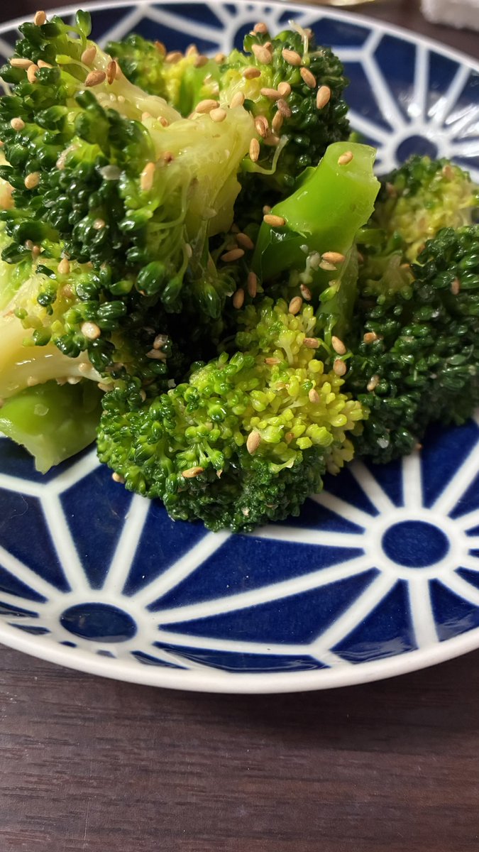 味園(みその)の焼肉美味しかったなぁ。
また、行きたい。
もう食べたい。
ブロッコリー🥦のナムルも最高😀
#札幌
#焼き肉
#ジンギスカン