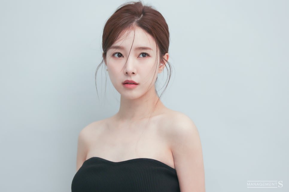 socun89_'s tweet photo. 새 프로필 비하인드 컷
Behind the cut for new profile 🖤 *3
#KimSoEun #김소은 #金素恩 #ManagementS #매니지먼트에스 #매니지먼트S https://t.co/F34wgMuiPE