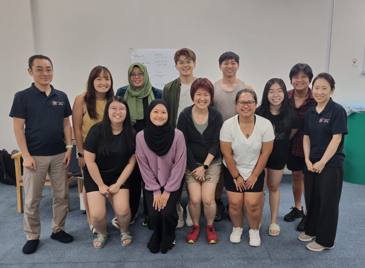 シンガポールでのインフォメーションコースを開催致しました。
10名の理学療法士、作業療法士の方にご参加いただきました。
とても充実した2日間でした✨
さぁ、日本に帰ったら更に気持ちを引き締めて頑張ります👍