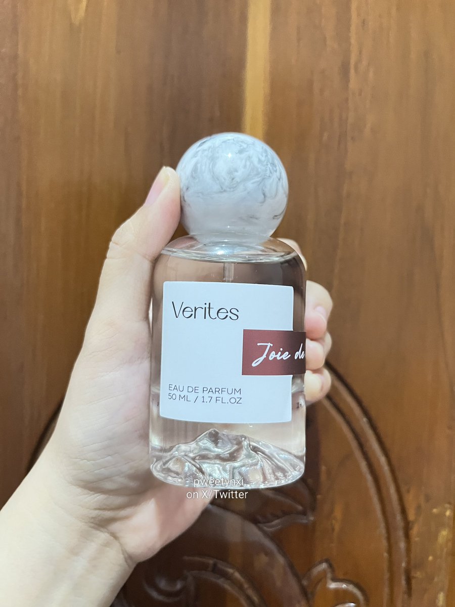 pweetynxi's tweet image. FRESH LOCAL PARFUM YOU SHOULD BUY IT 💛✨

Cocok untuk cuaca panas, olahraga, dan segala ocassion ☀️🔆🌞