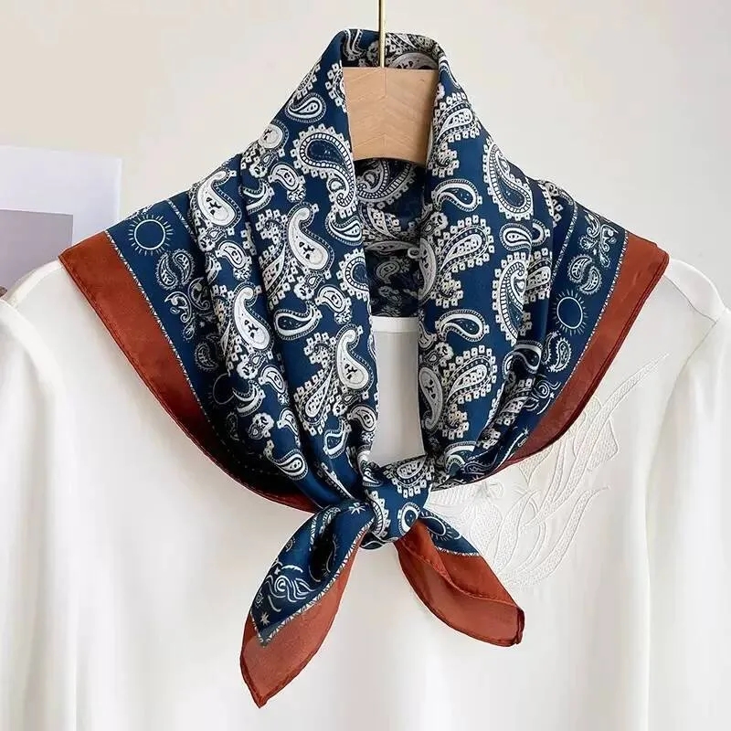 dhgate's tweet image. Tie it your way ✨🧣 A vintage silk square scarf that adds instant elegance and endless styling possibilities
Shop now🛒cutt.ly/HtjBoMTB
#SilkScarf #VintageStyle #OOTDInspo #ChicAccessories #TimelessFashion #DHgateFinds