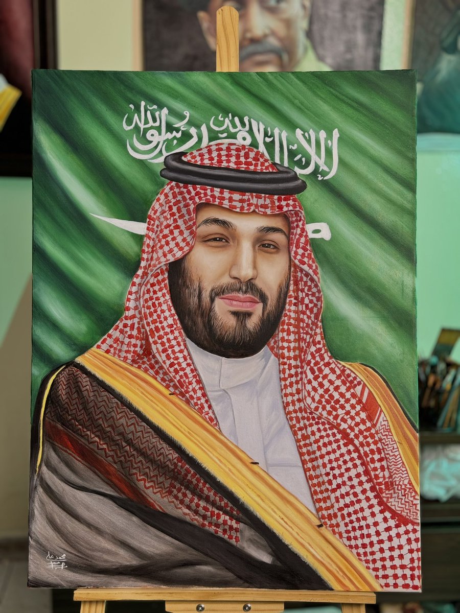 moham3da1i's tweet photo. أنا محمد علي، رسّام سوداني.
أعرض اليوم لوحة سمو الأمير ولي العهد محمد بن سلمان حفظه الله في مزاد خيري، دعمًا لإخواننا مرضى الكُلى في السودان.
📌 طريقة المزاد:
المزاد سيكون في التعليقات، وأعلى سعر يُكتب هو الفائز باللوحة.
🤍 الهدف:
نصف مبلغ البيع سيتم التبرع به مباشرة لدعم مرضى الكُلى في السودان، مساهمة بسيطة منّا لتخفيف معاناتهم.
الفن رسالة، واليوم رسالته إنسانية قبل أن تكون جمالية.
شارك بالمزايدة أو بالنشر… ويمكن تكون سبب في أمل جديد لإنسان محتاج.
جزاكم الله خيرًا 🌱
