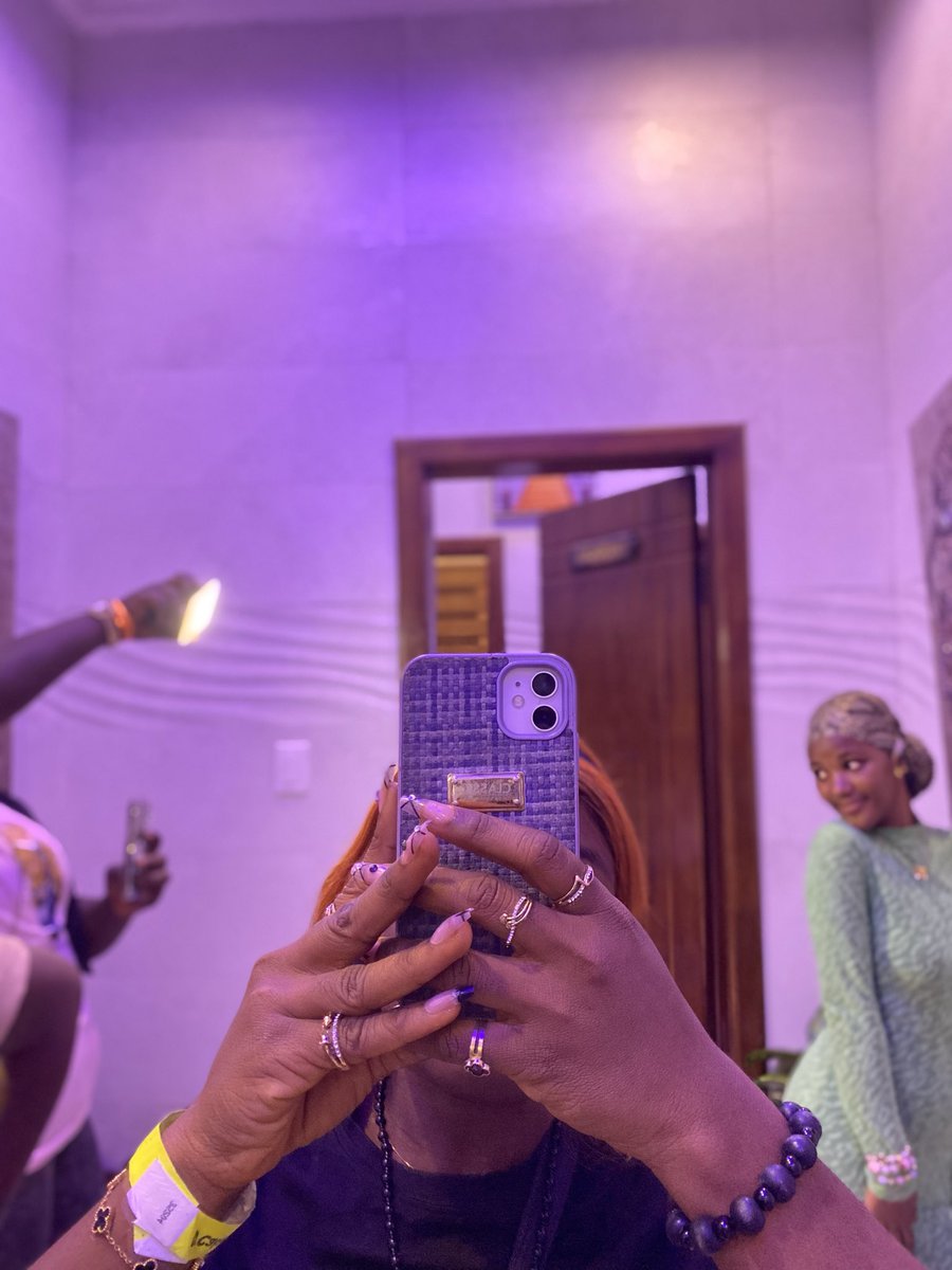 kathy22472's tweet image. Same hands, less access, higher standards. God hand over my own ooeverything I touch now must align 🇱🇷🙏🏽

#PrayedOver
#SoftHandsStrongMind
#LiberianGirl
#GraceAndGrowth
#HigherStandards
#Protected
#QuietLuxury
#FaithAndFocus