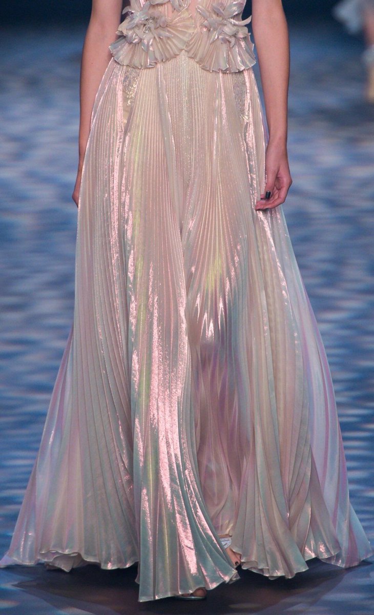 archivedlooks's tweet image. This fabric