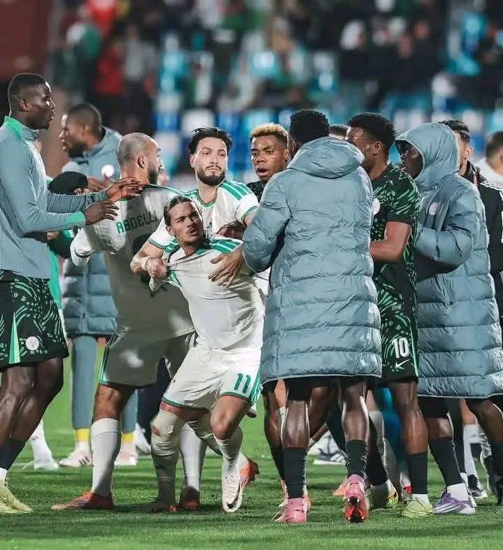 Micky Jnr tweet media