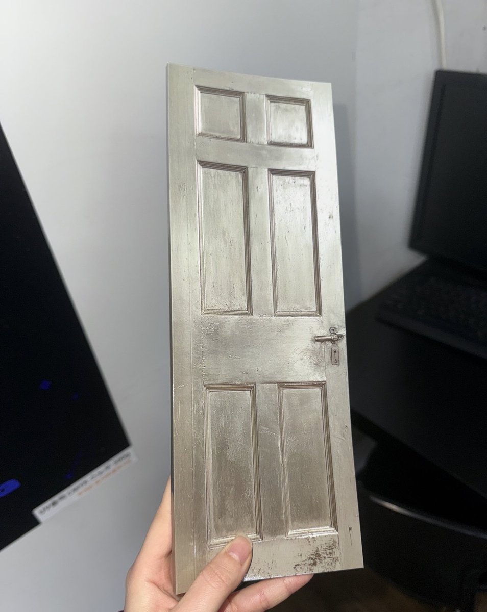 vsprsx's tweet image. 무선제본에 유광코팅은 처음 해보는데 나름?..괜춘한거 같네욤후후