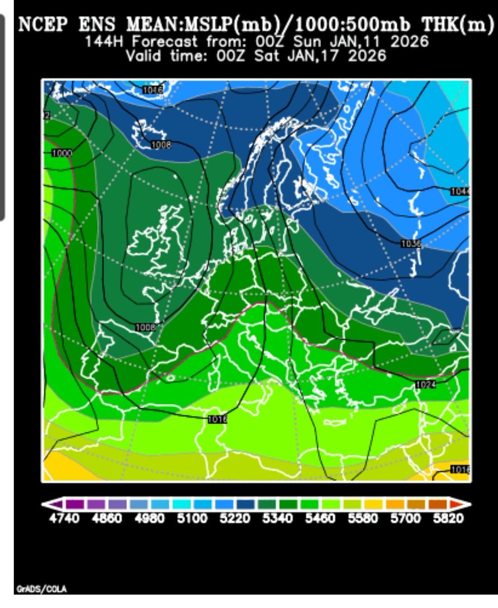Vakapiupiuu's tweet image. Potser sí, nou canvi hivernal cap al 17/ 19  #gener2026 potser no tan fred ni nivós com el 9/10 de gener passat (va fer 10 a 30 cm, màxims 50 a 70 cm Aran, N Pallars Sobirà, Andorra, zona Malniu i Capcir )
Un hivern amb moviment sense anticiclons persistents. ARCALÍS AHIR DIA 11: