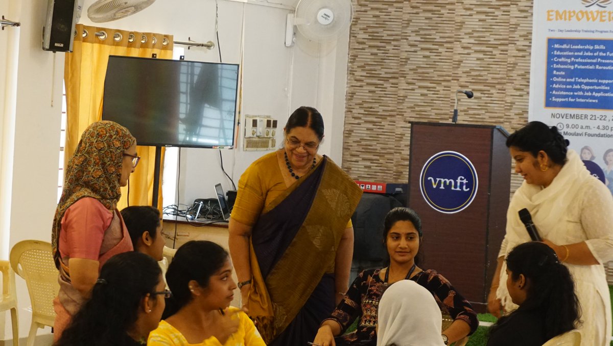 vakkommoulavi's tweet photo. Conversations, ideas, confidence. We often see these across VMFT’s work with young people, in classrooms, workshops, fellowships, and community spaces.

On #NationalYouthDay (India), we’re sharing a few of those moments.

#VMFT #YouthInAction #LearningEveryday https://t.co/mjWPMhVRKI