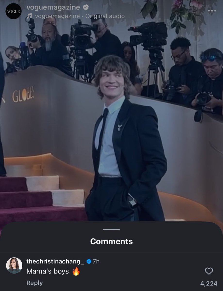 asharry28's tweet image. No one talk to me 😭