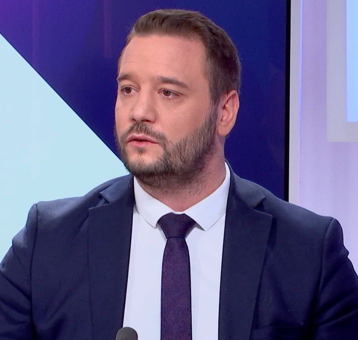 Brèves de presse tweet media