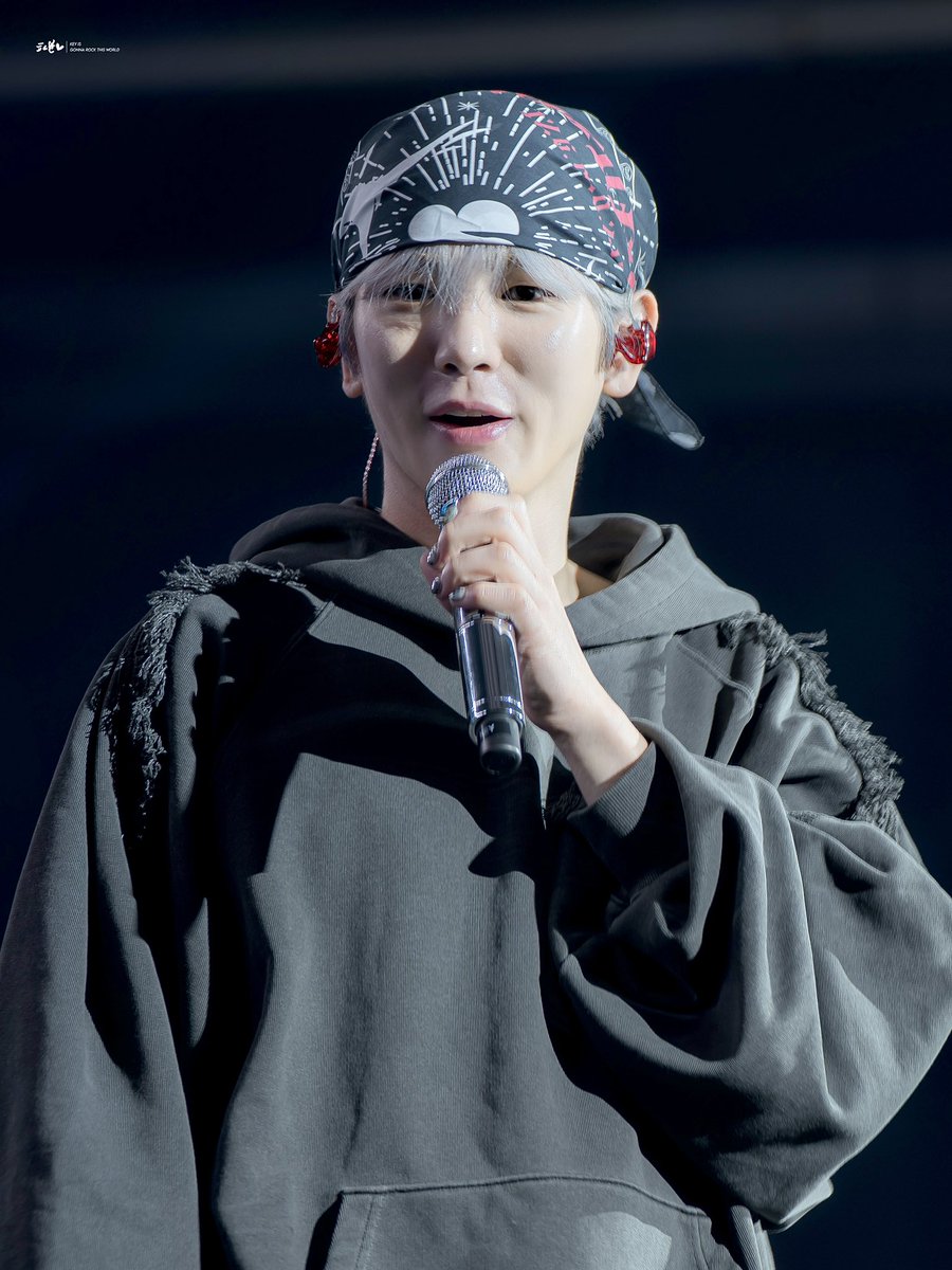 KEY_under_a_pot's tweet image. Q. 키랜드 끝나고 모하꺼야?! • ·̫ •
A. 기범이랑 앵콜 앵앵콜 앵앵앵콜 ☆～（ゝ。∂）