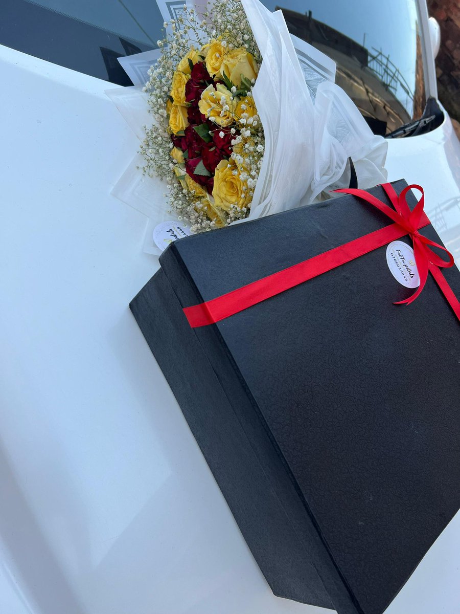 roxie_ug's tweet image. You guys know game 💯