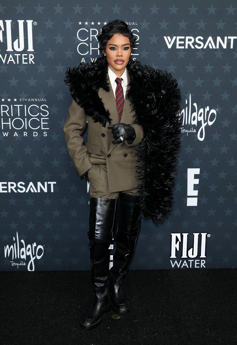 jacquemusx's tweet image. Teyana Taylor is on the most insane fashion roll right now!!