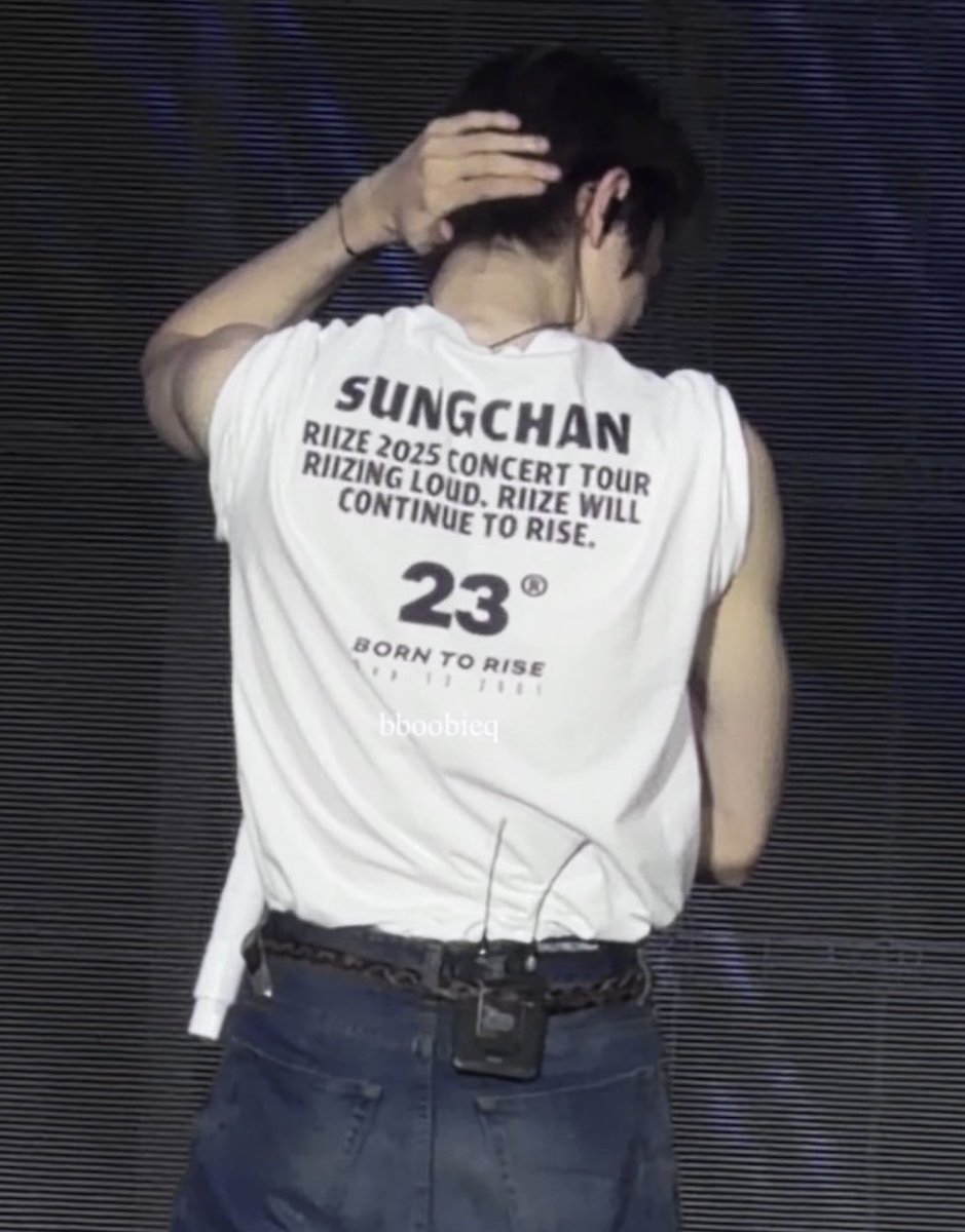 bboobieq's tweet image. the front                                         the back