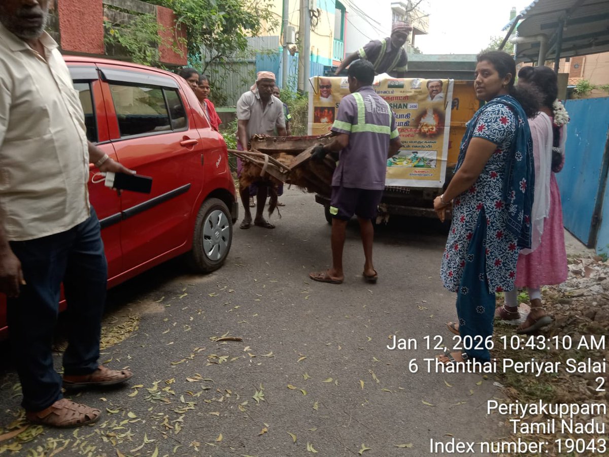 In the Thiruvallur municipality areas, old clothes, plastics, and other items were collected from house to house as part of a smoke-free Bhogi initiative.