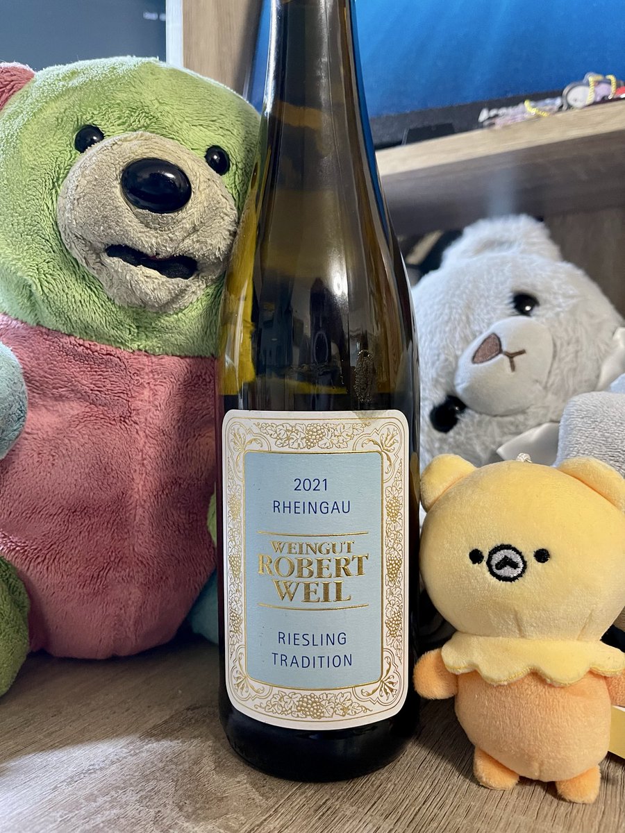 tabukuma's tweet photo. 8本目🐻🍷
#RobertWeil 白はこれですね🇩🇪❤️ https://t.co/BkISAoSAyX