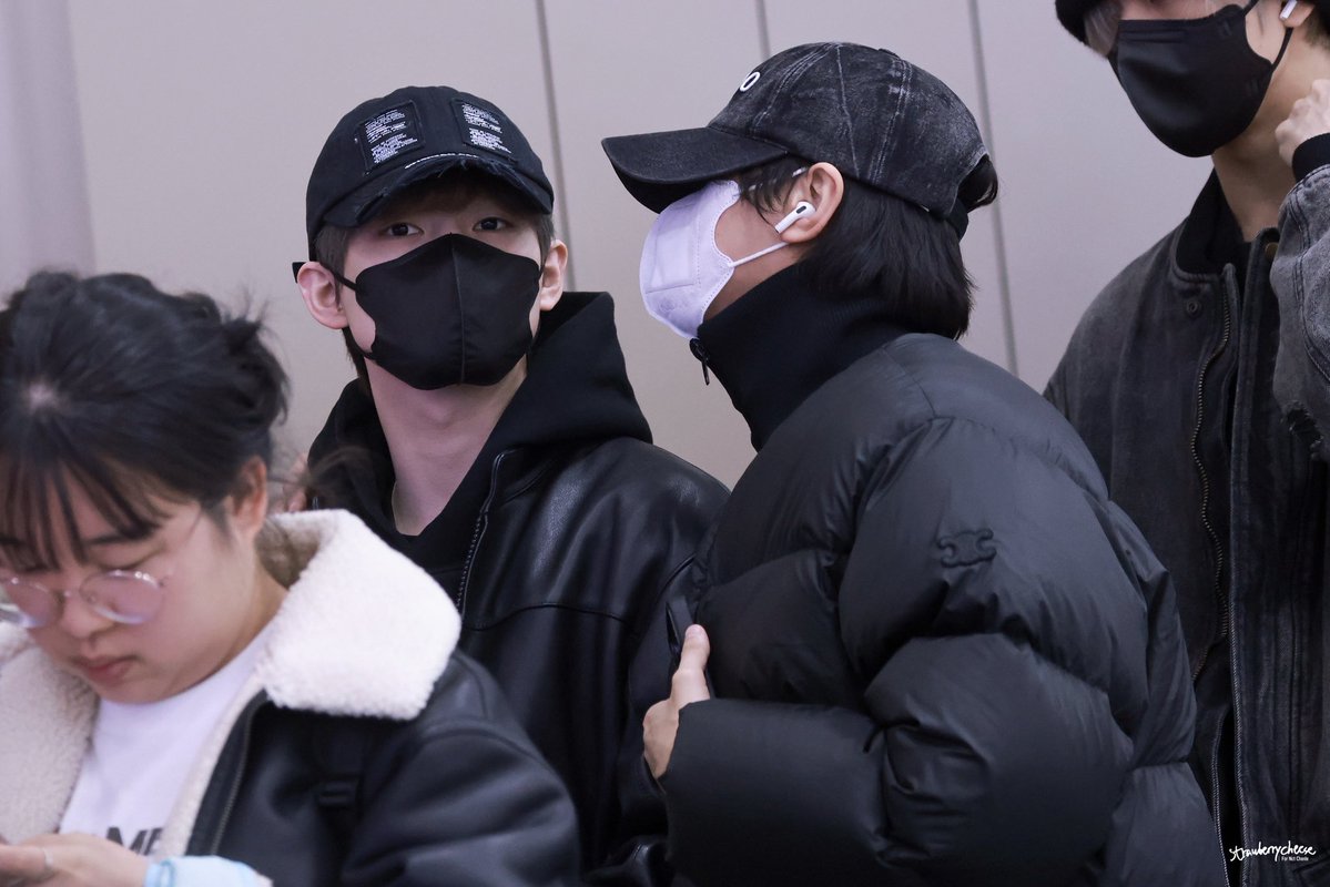 Strawberry_CL_'s tweet image. 260112 🐬🐻
#천러 #辰乐  #CHENLE #NCTDREAM