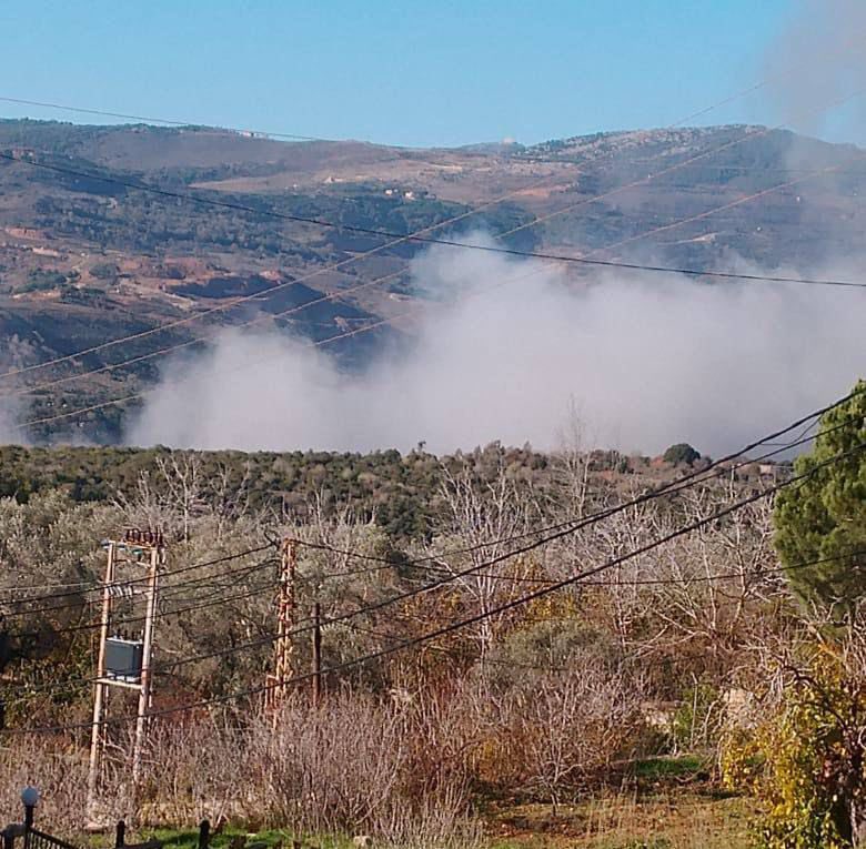 DropSiteNews's tweet image. NEWS: Israeli forces carried out extensive air strikes across southern Lebanon on Sunday, January 11, 2026, with Lebanese media describing dozens of individual raids in multiple areas north of the Litani River. 

The strikes targeted sites that Israel claimed without evidence…