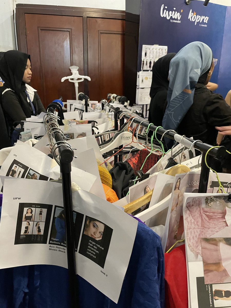 UI Fashion Week 2026 tweet media