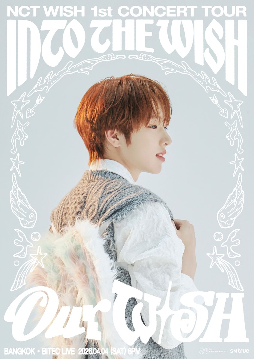 SMTrueThailand's tweet image. ꒰ঌ*‧🩷 D-1 🩷‧*໒꒱ ก่อนการเปิดจำหน่ายบัตรการแสดง 🔜⭐
⠀
𝐍𝐂𝐓 𝐖𝐈𝐒𝐇 𝟏𝐬𝐭 𝐂𝐎𝐍𝐂𝐄𝐑𝐓 𝐓𝐎𝐔𝐑 ‘𝐈𝐍𝐓𝐎 𝐓𝐇𝐄 𝐖𝐈𝐒𝐇 : 𝐎𝐮𝐫 𝐖𝐈𝐒𝐇’ 𝐈𝐍 𝐁𝐀𝐍𝐆𝐊𝐎𝐊
⠀
🔮 𝟒 เมษายน 𝟐𝟎𝟐𝟔 (เสาร์)
⠀
✨ เวลาแสดง 𝟏𝟖:𝟎𝟎 น.
⠀
🪄 ไบเทค ไลฟ์ (𝐁𝐈𝐓𝐄𝐂 𝐋𝐈𝐕𝐄)…
