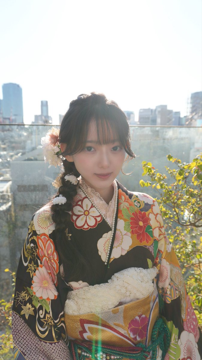 aori_LARMESTONE's tweet photo. 10代最後に素敵な振袖写真撮ってもらったよ📸👘 ♡

 #アイドル  #アイドル準備中  #���ルスト
 #振袖  #成人式 https://t.co/GrL7Pbx1cb