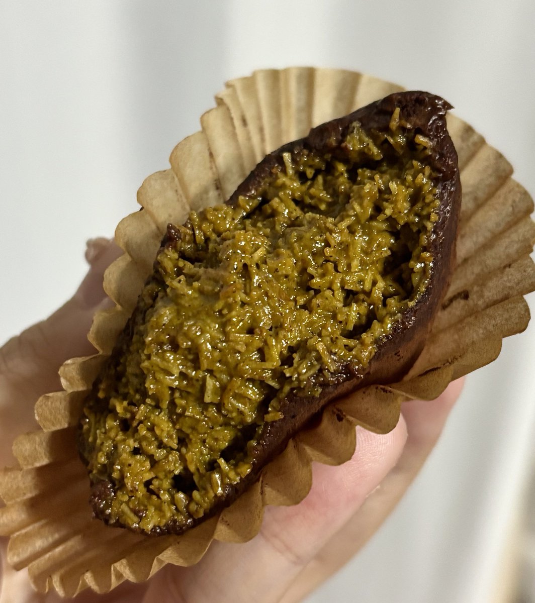 나도 ㅈㅈ하게 그만먹고 싶은데 두쫀쿠 생각이 마라 처음 먹었을 때처럼 계속 남 그냥
이거는 이제 돌이킬 수 없고 안먹어본 사람은 그냥 영원히 먹지 말기를 아코올니코틴헤로인펜타닐 그리고 두똔쿠임