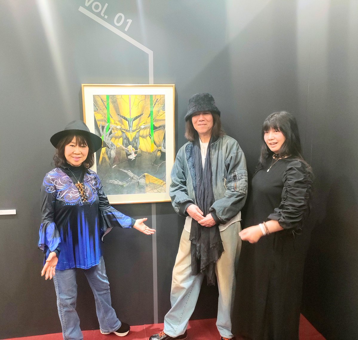 GOMAS2YU1's tweet image. 神が‼️3柱も降臨なさっていた‼️

#永野護デザイン展 #永野護展
#池袋会場 
#永野護 #川村万梨阿
#MIO #MIQ
#FSS_jp