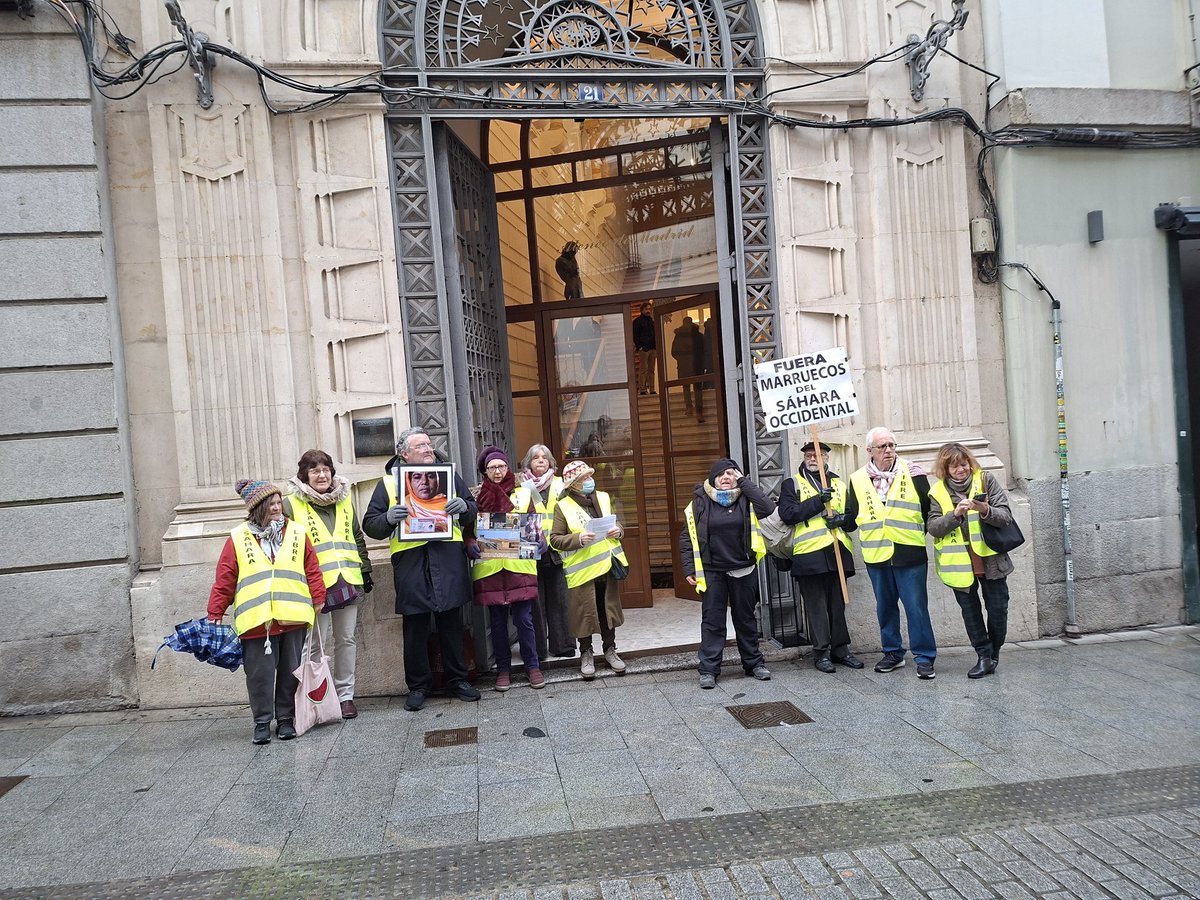 contramutis tweet media