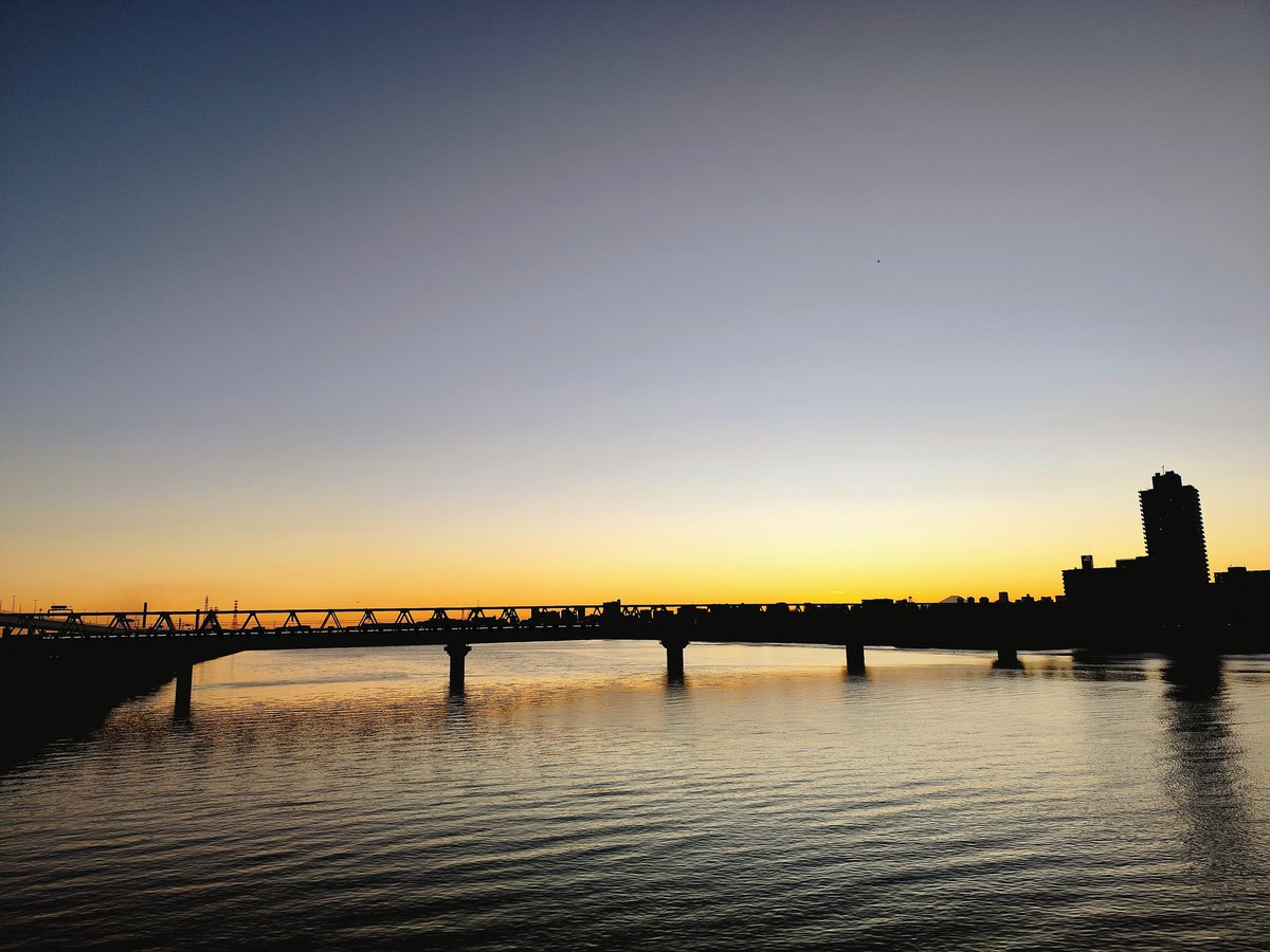 夕焼けばっか撮ってる